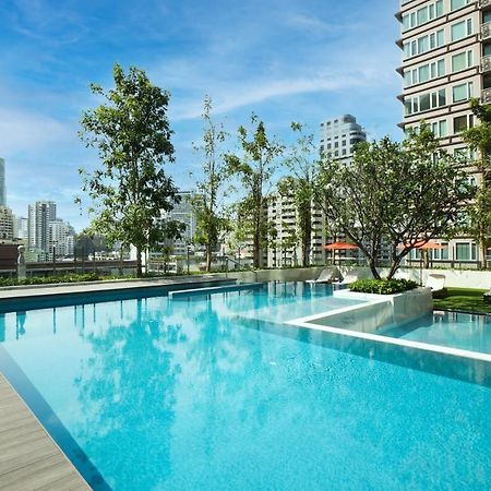 Silq Hotel & Residence, Managed By The Ascott Limited Bangkok Exterior photo The Park's swimming pool