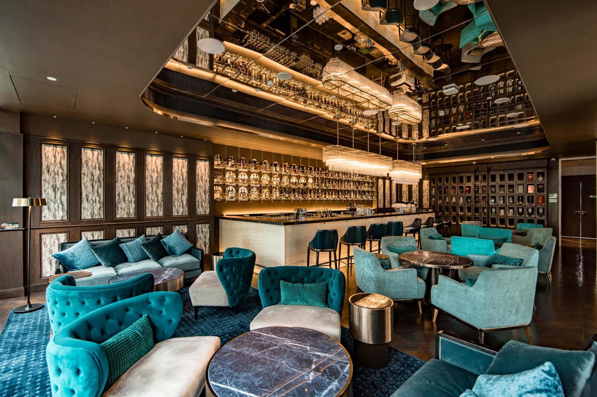 Silq Hotel & Residence, Managed By The Ascott Limited Bangkok Exterior photo The Bar